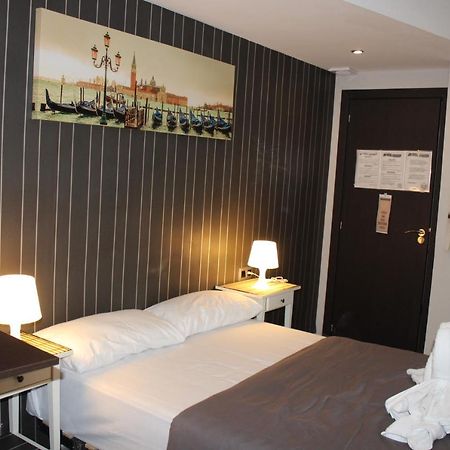 Bcn Condal Hostal 바르셀로나 외부 사진