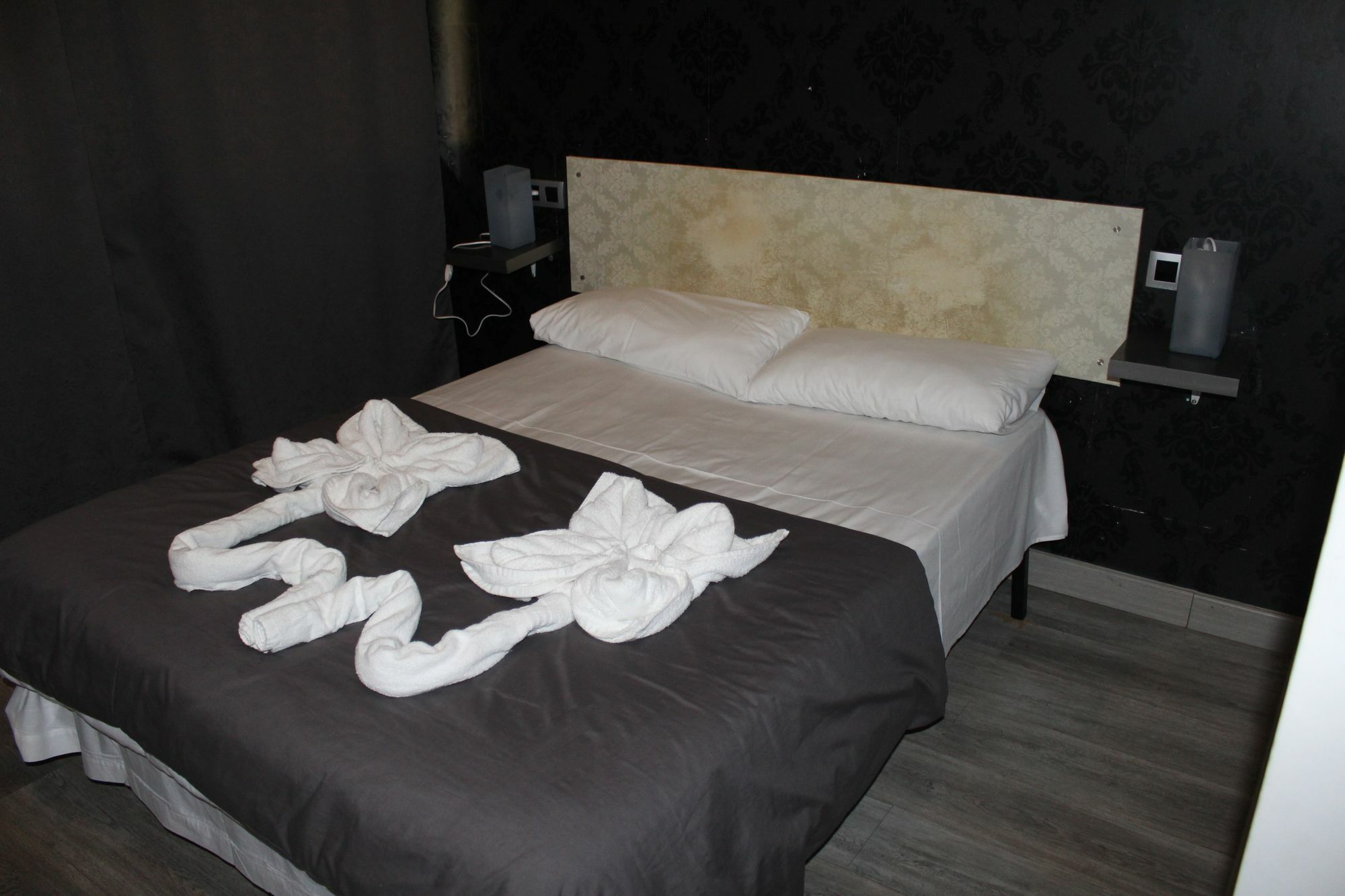 Bcn Condal Hostal 바르셀로나 외부 사진