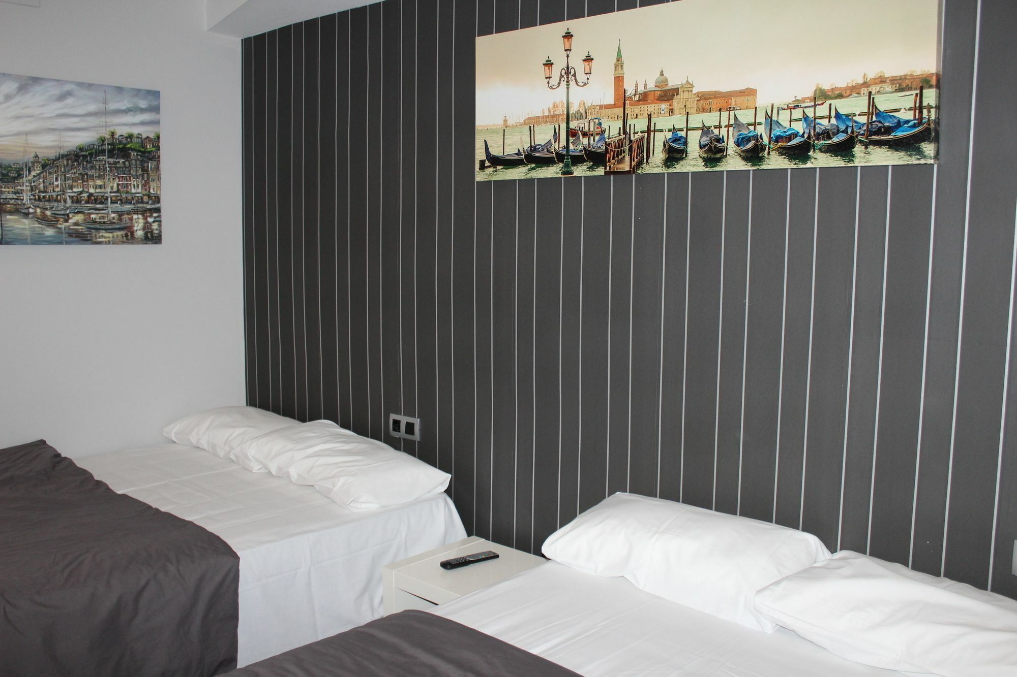 Bcn Condal Hostal 바르셀로나 외부 사진